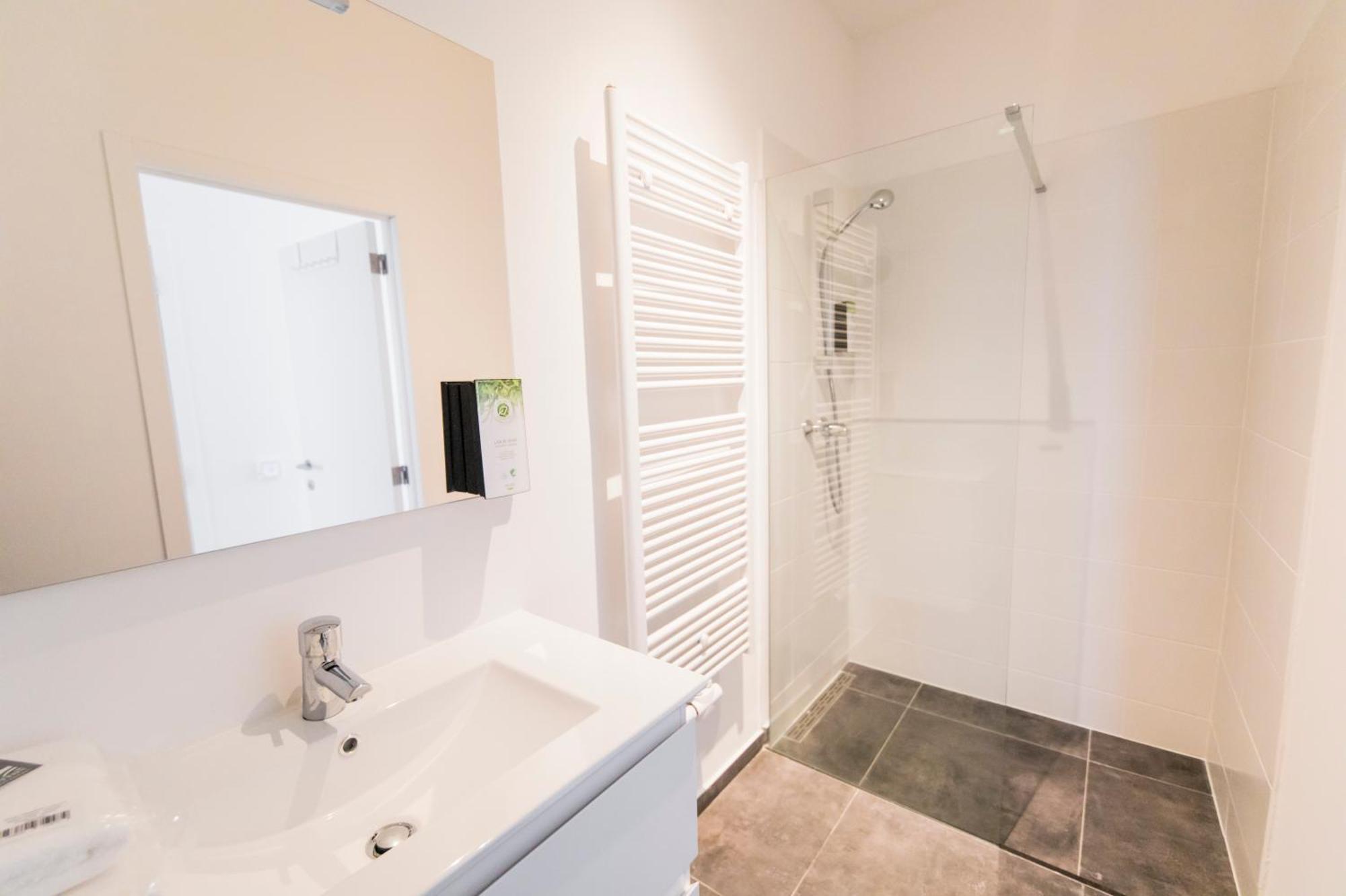 Anderlecht Travelease - Midi Bed & Breakfast エクステリア 写真